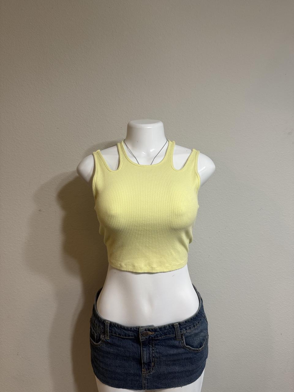 💛 American Eagle Ribbed Cutout Crop Tank 💛