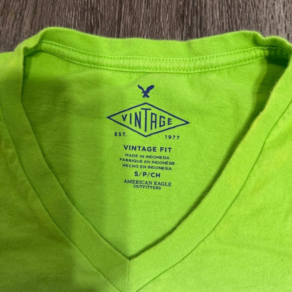 American Eagle Men's Tshirt