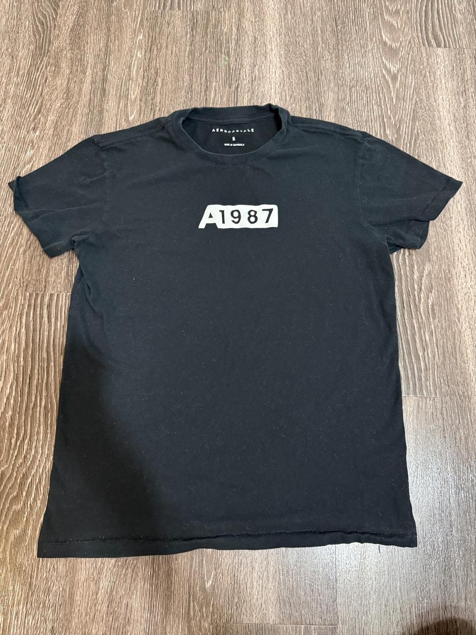 Aeropostale Men's Black Tshirt