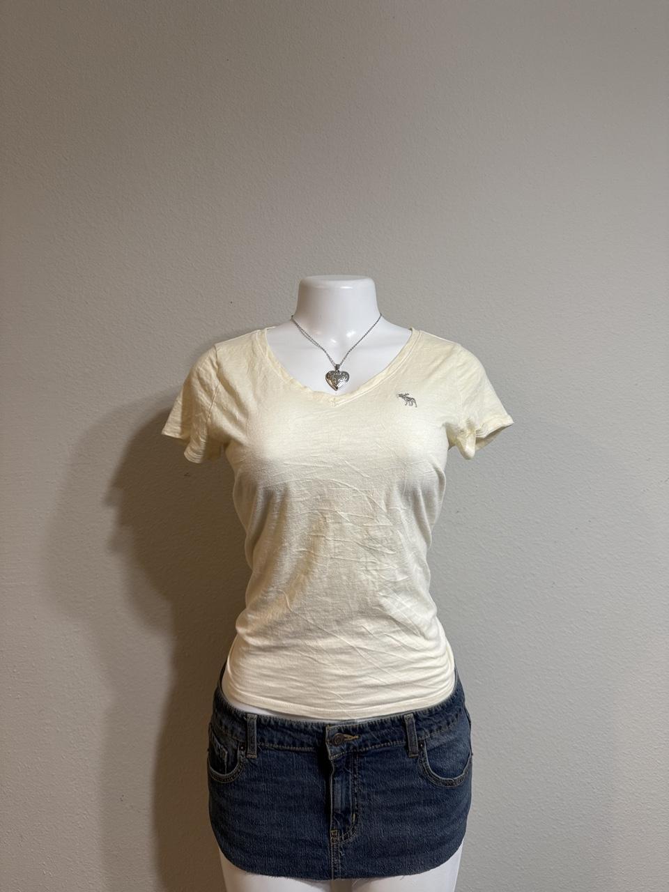 🤍 Vintage Y2K Abercrombie Kids V-Neck Baby Tee 🤍