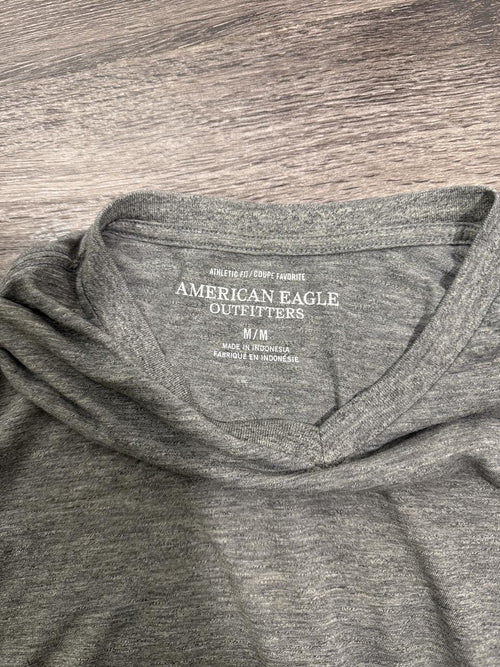 American Eagle Gray V-Neck Essential Tee