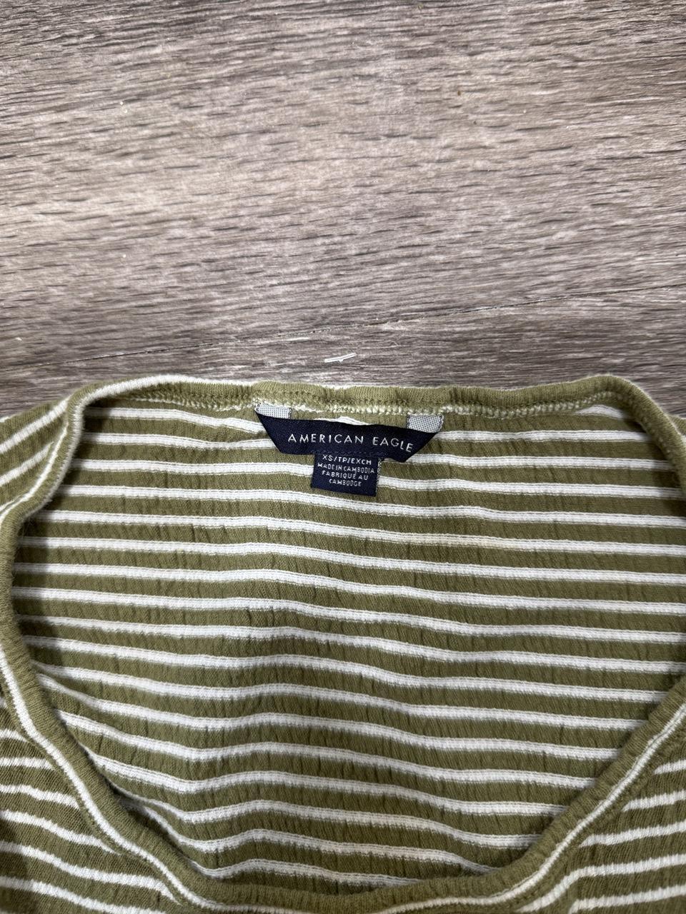 💚 Vintage American Eagle Olive Striped Baby Tee 💚