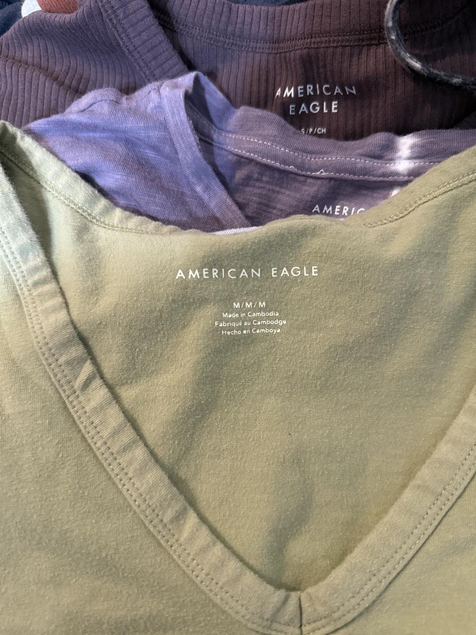 💚 American Eagle Olive Ruched Crop Top 💚