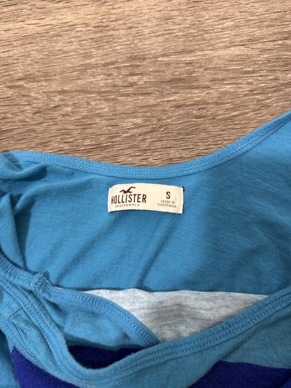 💙 Vintage Hollister Blue Striped Tank Top 💙