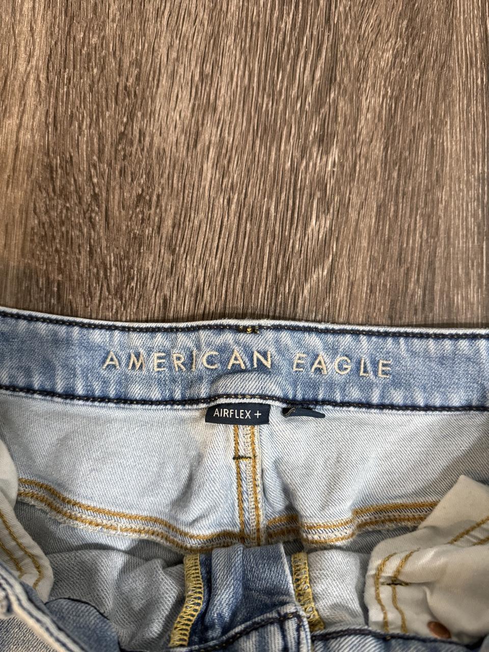American Eagle Women's Blue Jeans