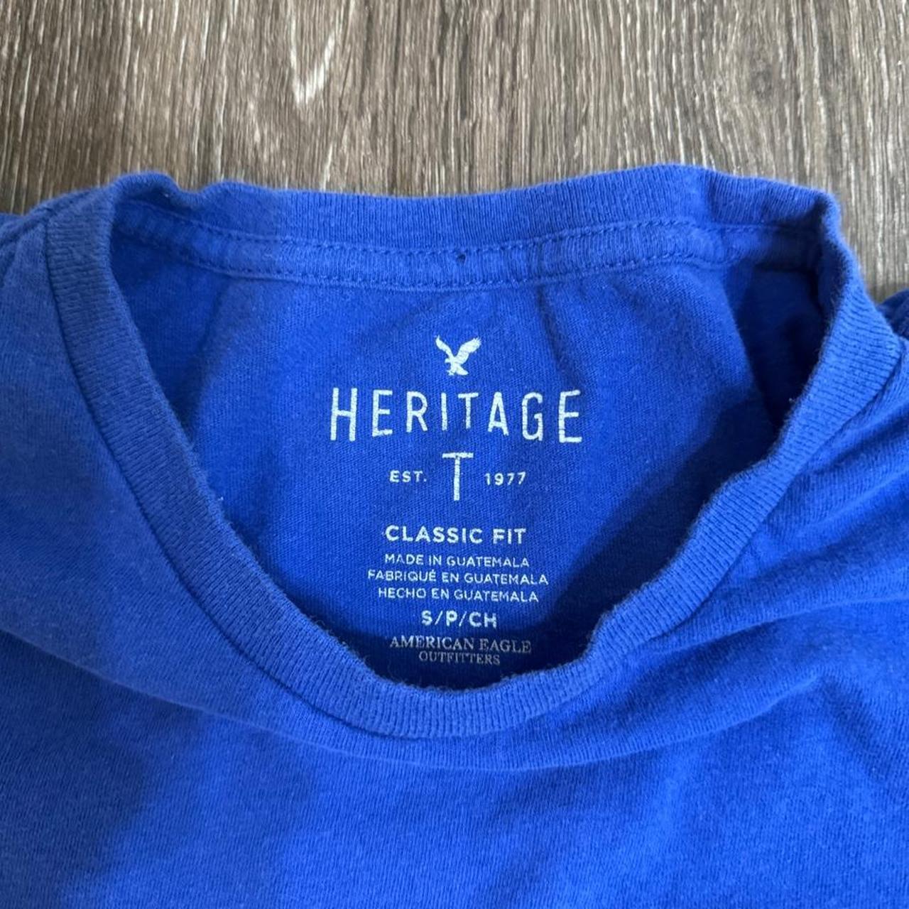 Abercrombie & Fitch Men's Blue Tshirt