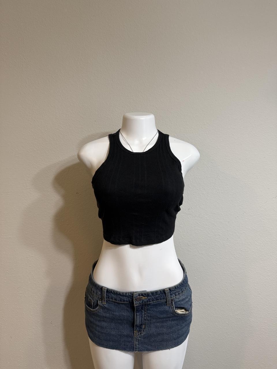 🖤 Aéropostale ribbed high neck crop tank 🖤