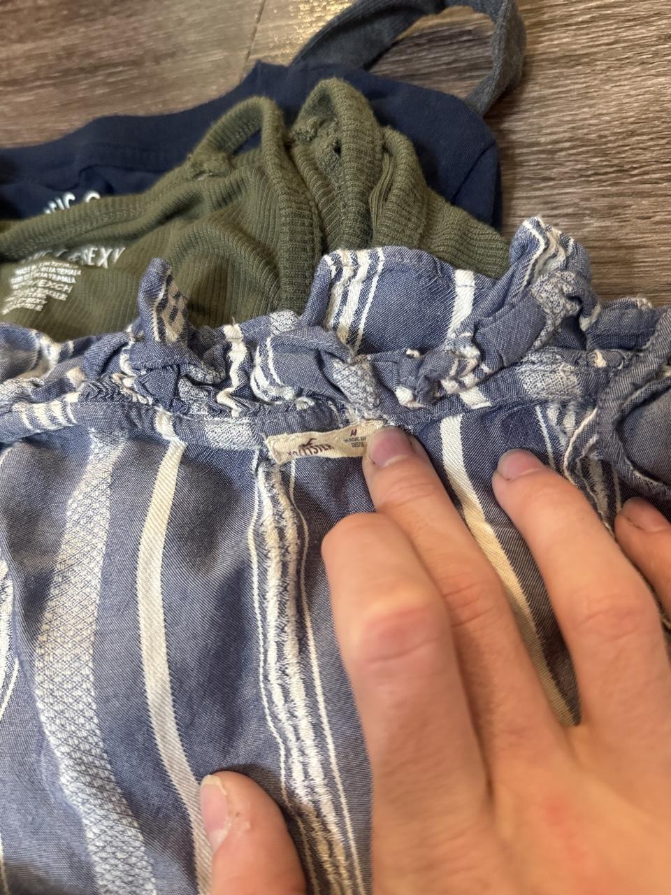 💙 Vintage Hollister Blue Stripe Ruffle Cami Top 💙