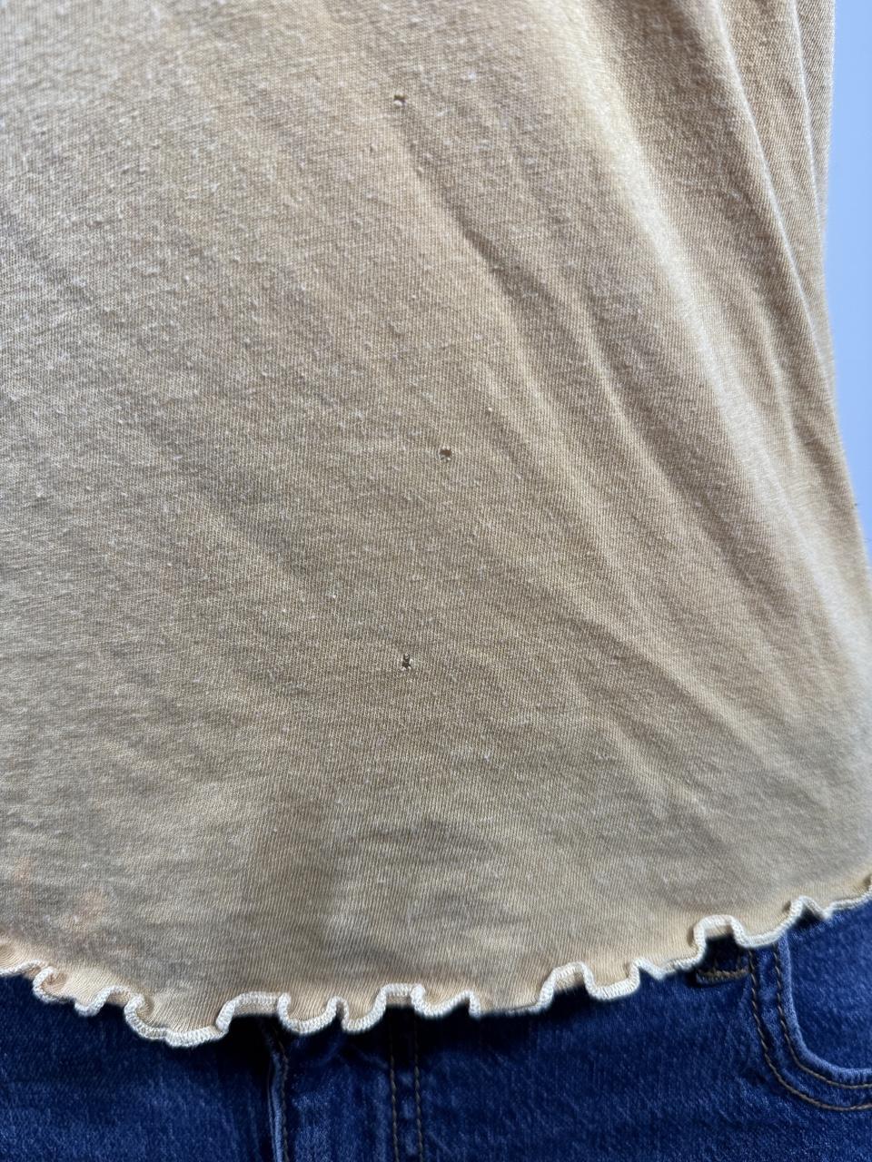💛 American Eagle Mustard Lettuce Hem Tee 💛