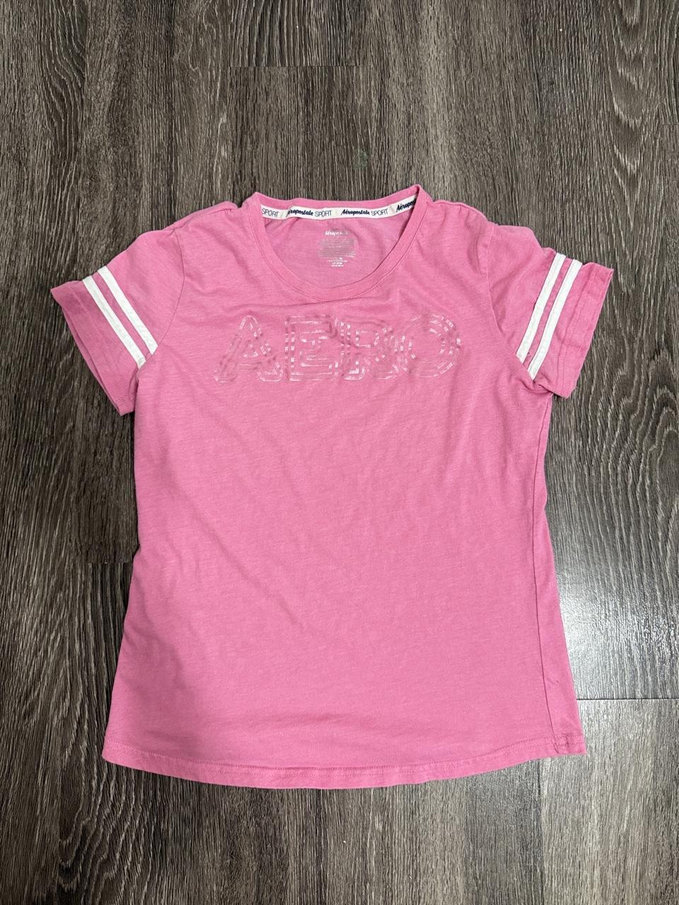 Aeropostale Women's Pink Tshirt