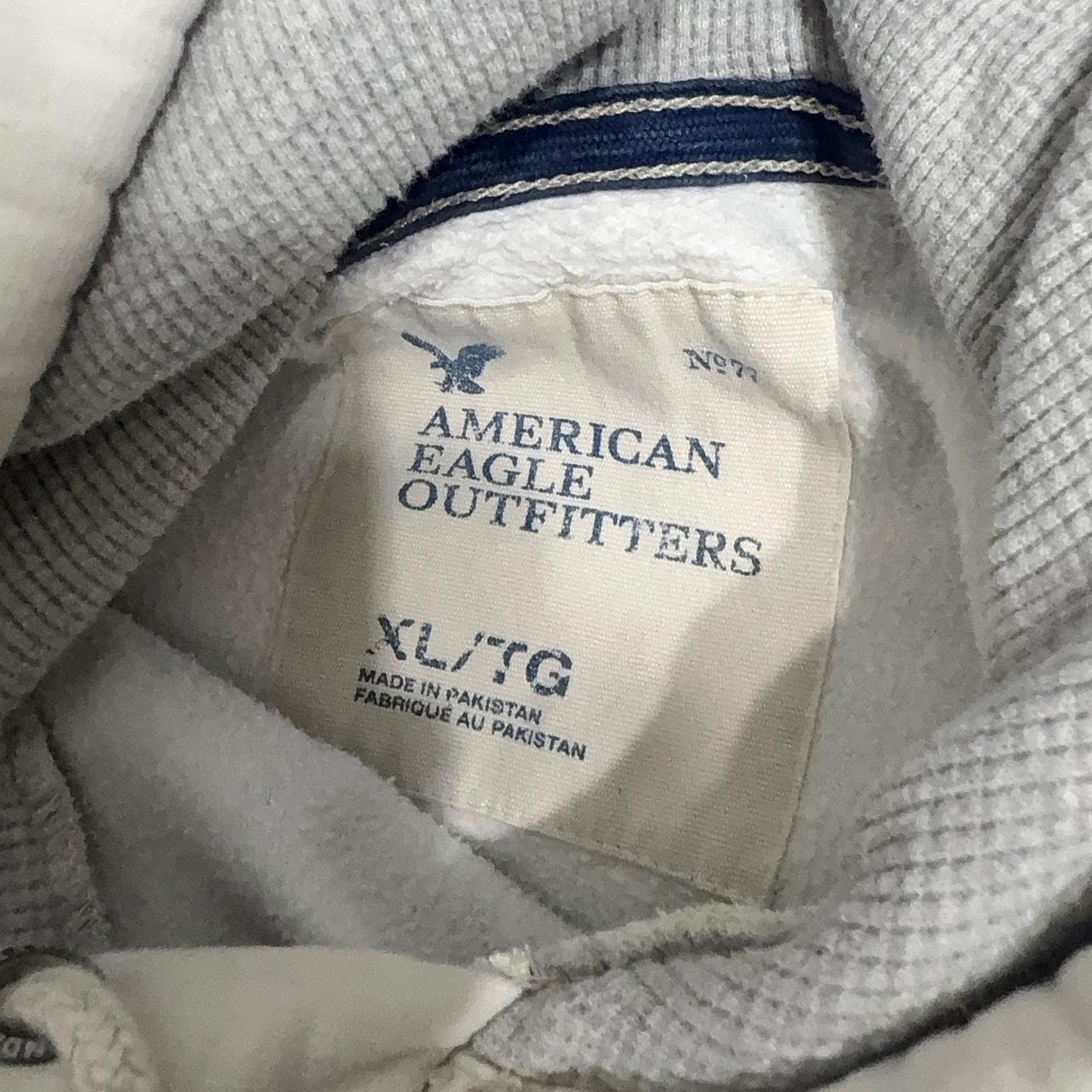 American Eagle Outfitters Men's White and Cream Hoody