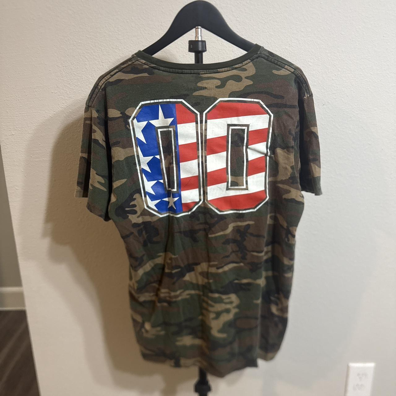 Men's Multi and Khaki Tshirt
