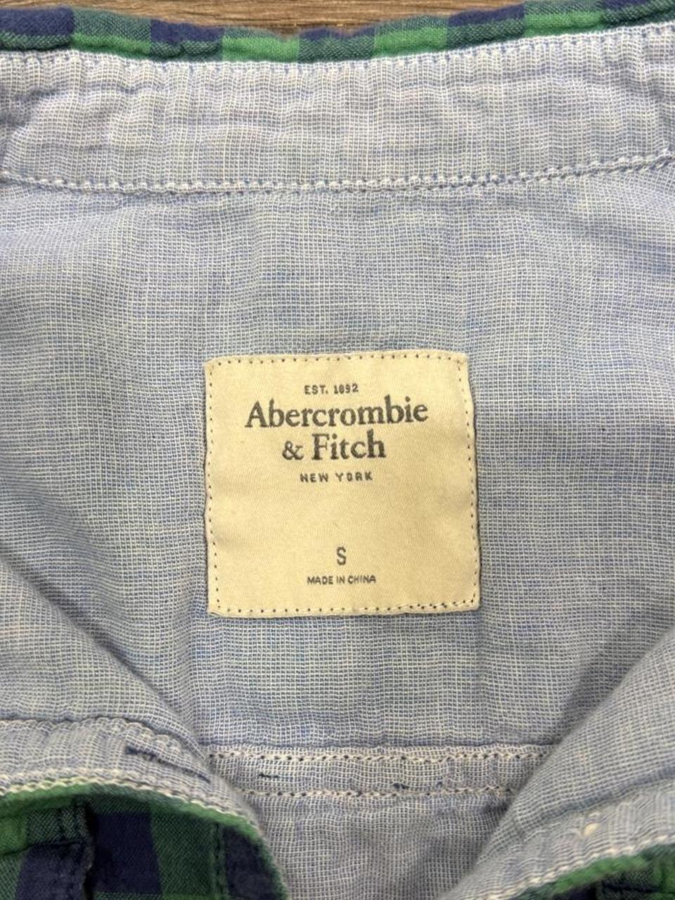 Abercrombie & Fitch Plaid Button Up Flannel Shirt