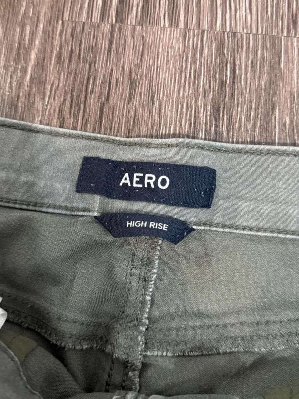 Aeropostale Women's Green and Khaki Jeans