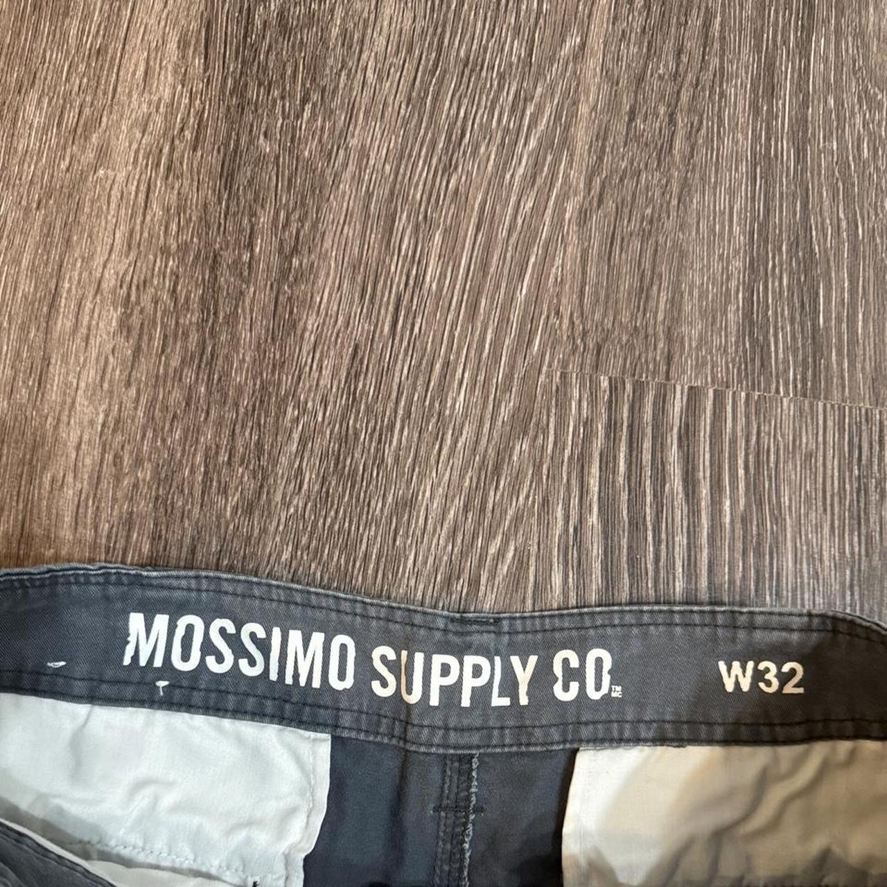Mossimo Men's Grey and Green Shorts