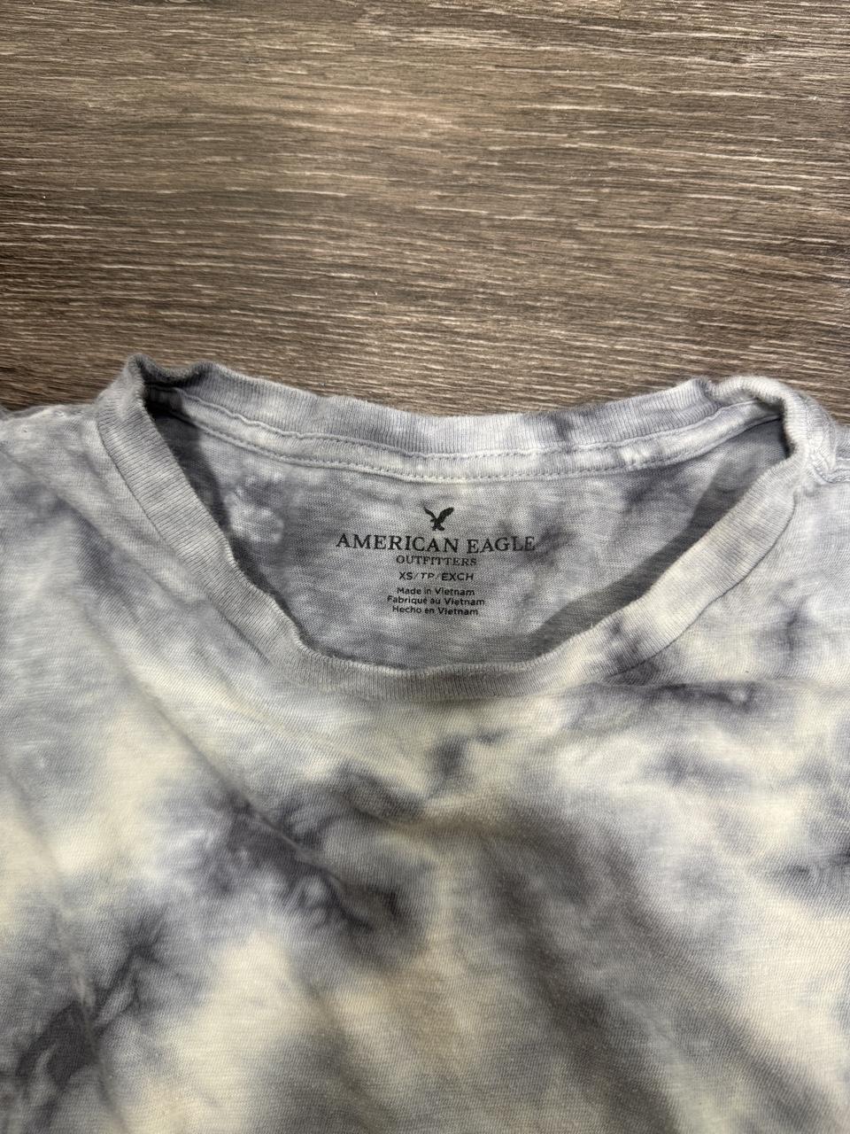 🩶 American Eagle Gray Tie-Dye Tee 🩶