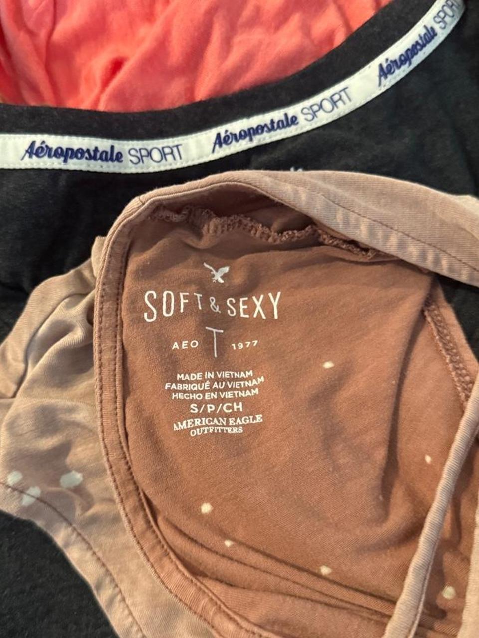 🤎 American Eagle Soft & Sexy Splatter Lace-Up Tee 🤎