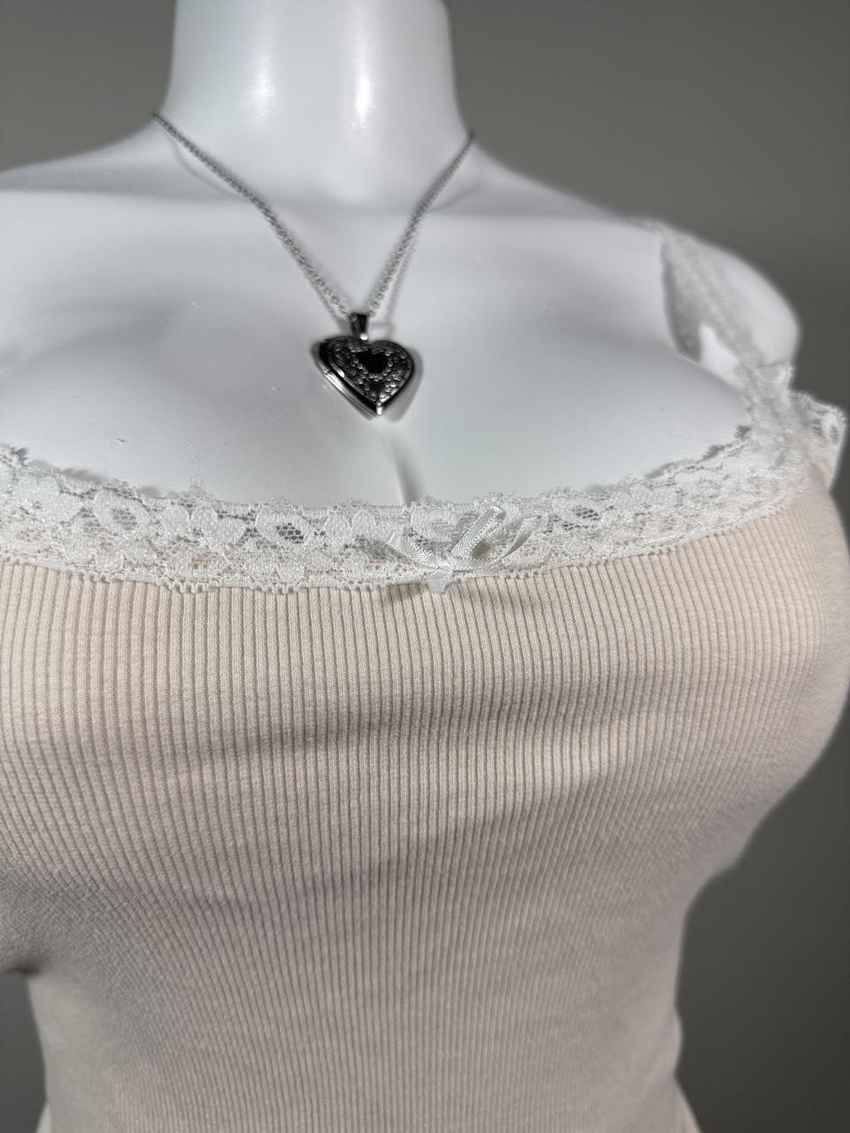 Hollister Cream Lace Trim Ribbed Cami Tank Top