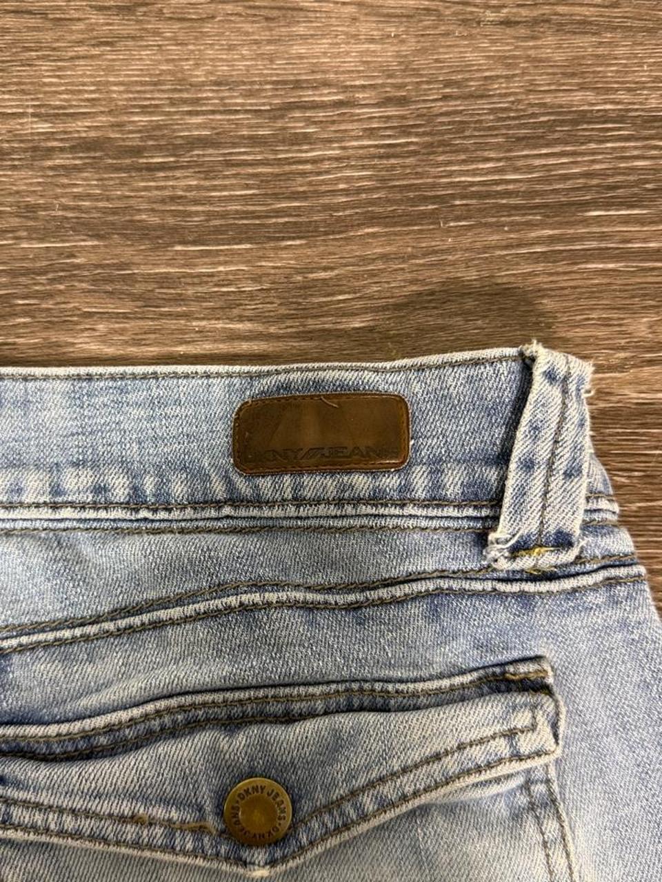 DKNY Jeans Y2K Light Wash Bootcut Flare Jeans Vintage