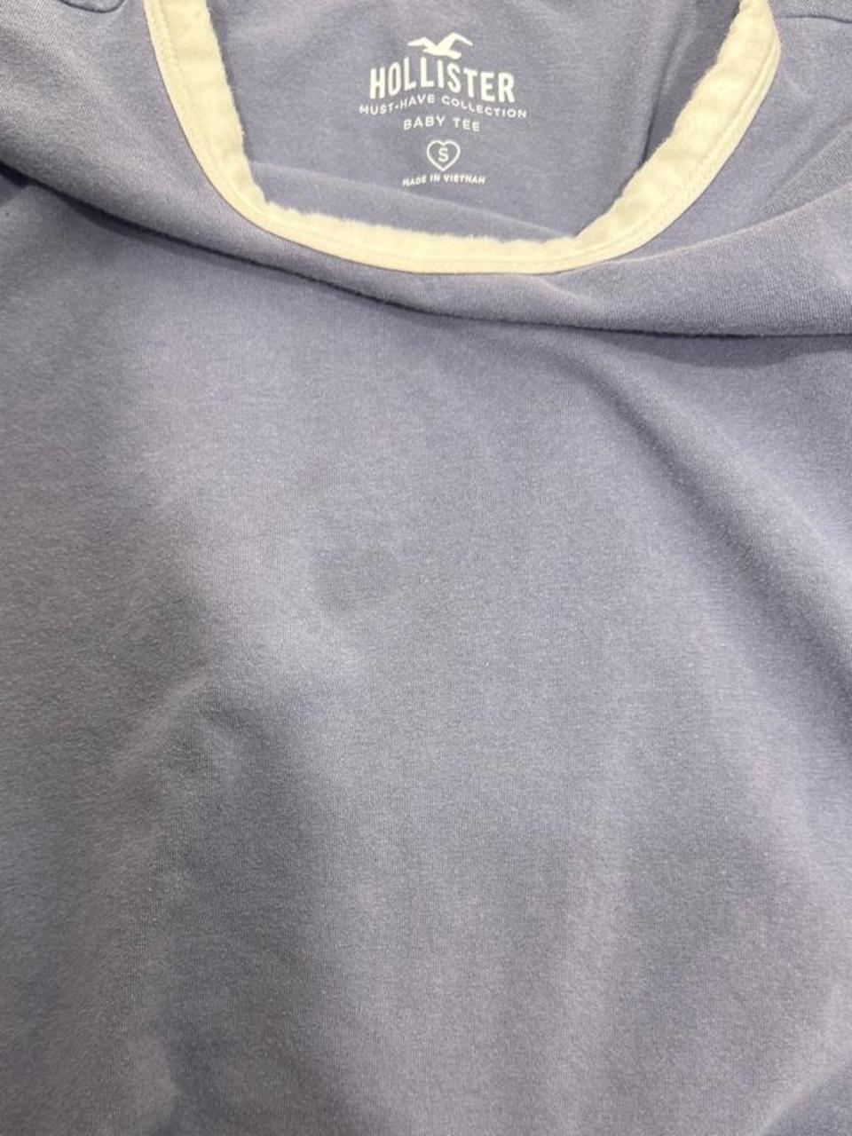 💙 Hollister Blue Ringer Baby Tee 💙