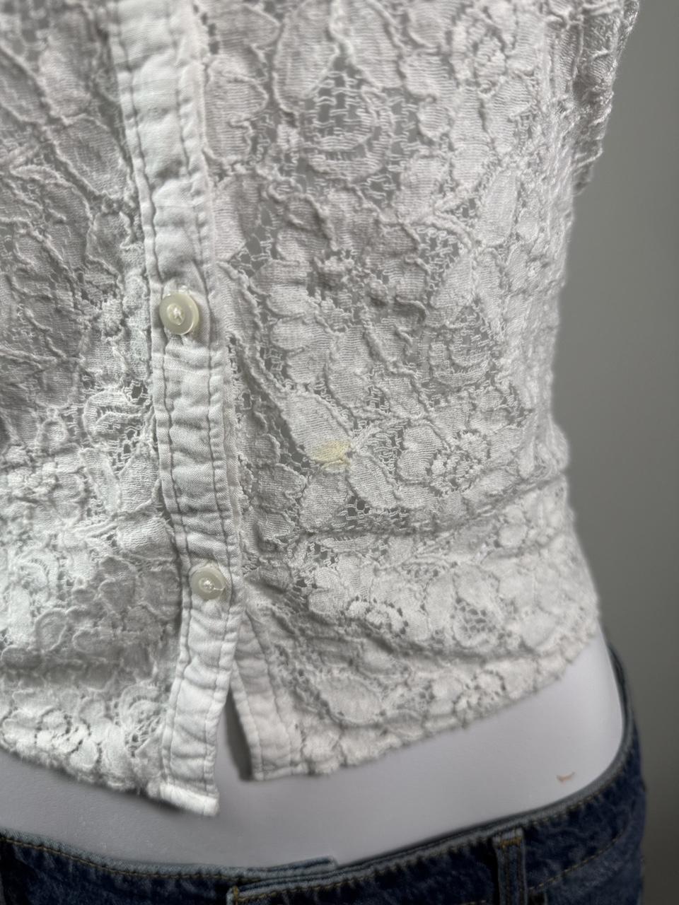 Hollister Lace Sleeveless Button Front Top