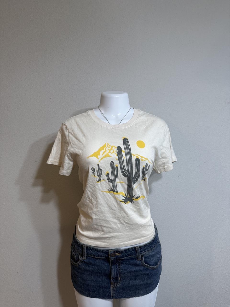 🌵 American Eagle Desert Graphic Tee 🌵