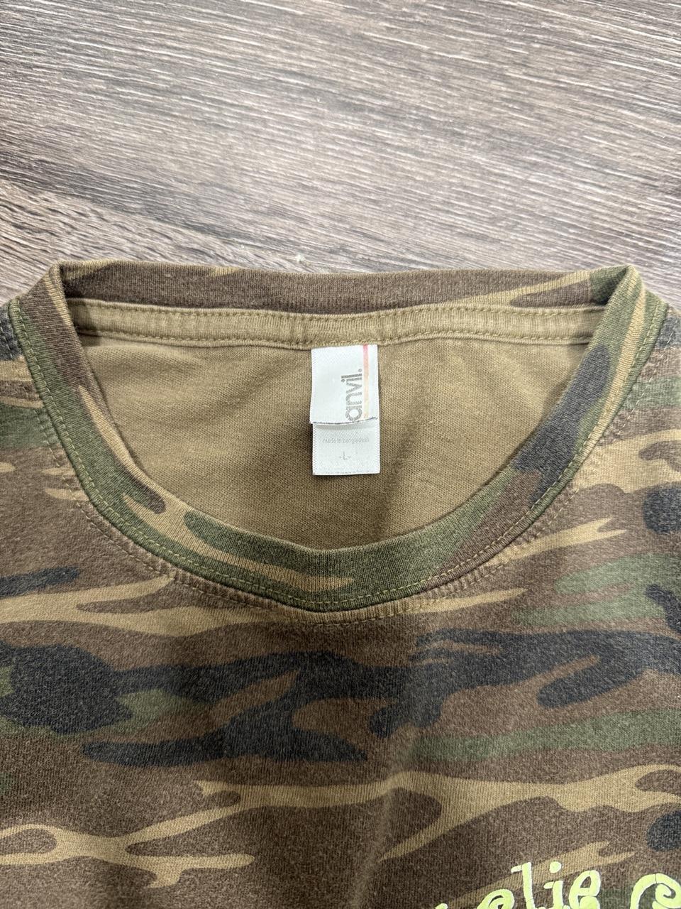 💚 Girlie Girl Originals Camo Graphic Tee 💚