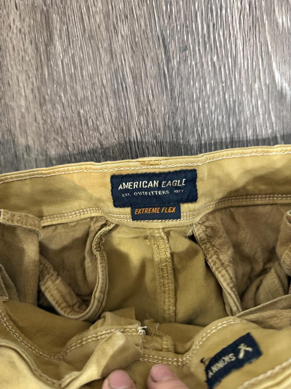 American Eagle Tan Chino Pants Waist 32 Extreme Flex