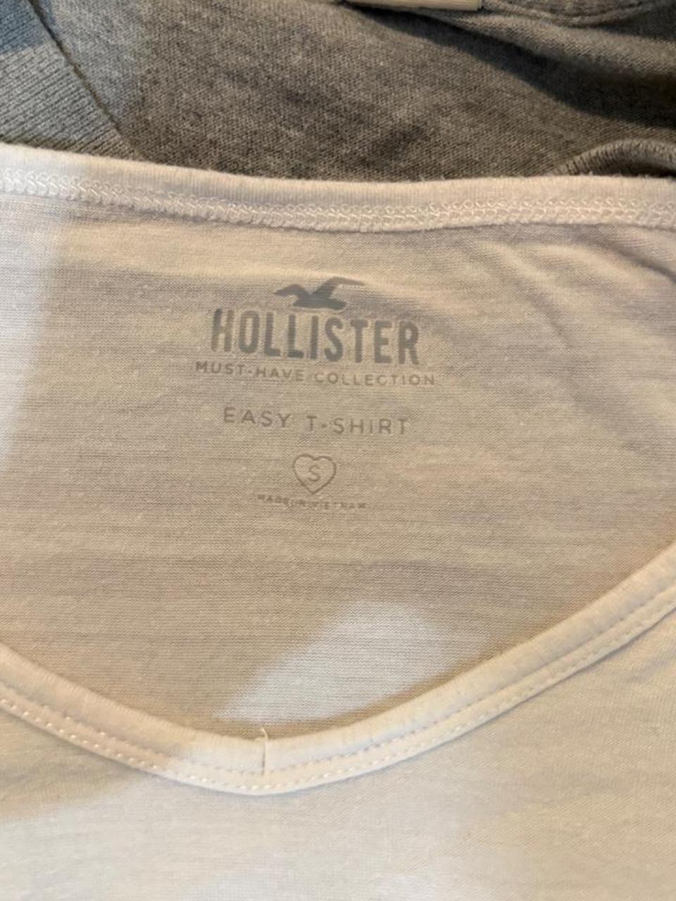 Hollister Co. Women's Tshirt