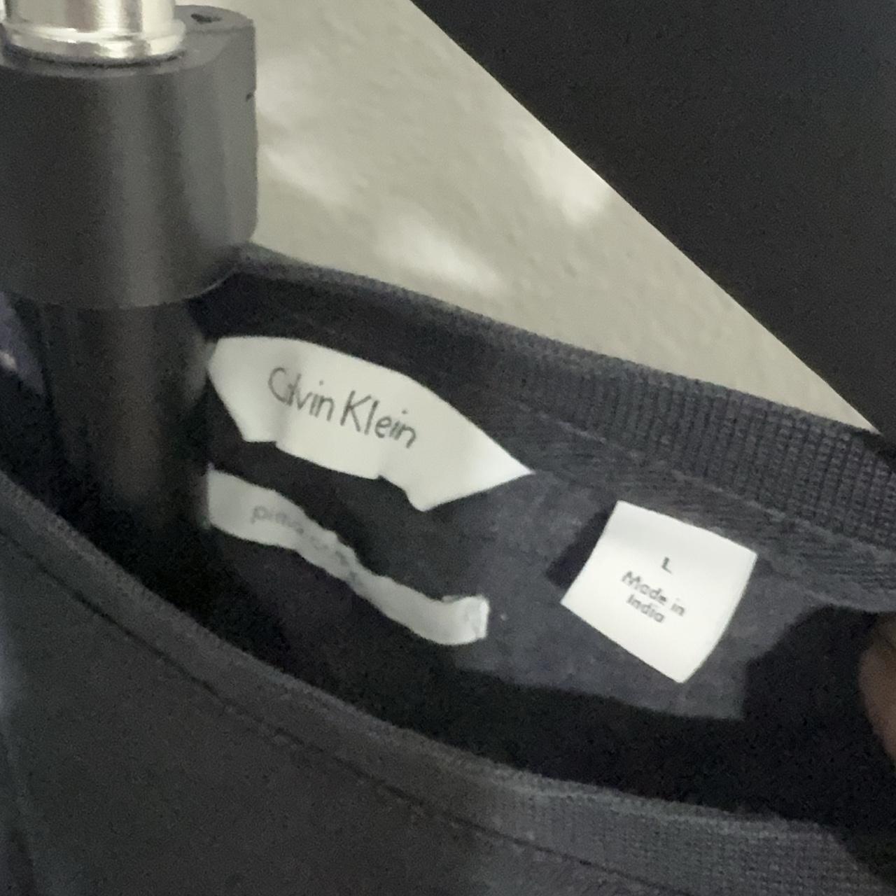 Calvin Klein Women's Black and Grey Tshirt