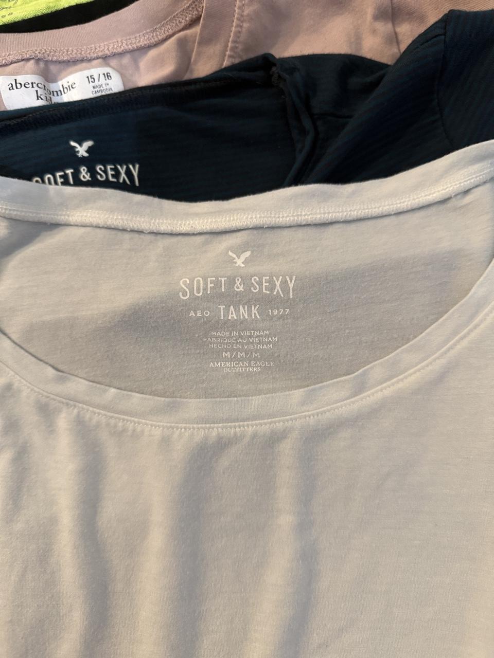 🤍 American Eagle Soft & Sexy Tank 🤍