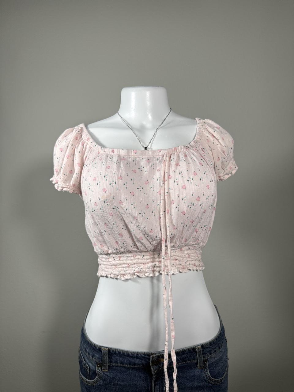 🌸 Passport Pink Floral Smocked Peasant Crop Top 🌸