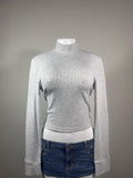 Y2K American Eagle heather gray ribbed mock neck top featuring a soft stretchy waffle knit fabric, long sleeves, and a fitted silhouette. An easy everyday essential that's perfect for layering or pairing with low-rise jeans for a classic early 2000s look.
