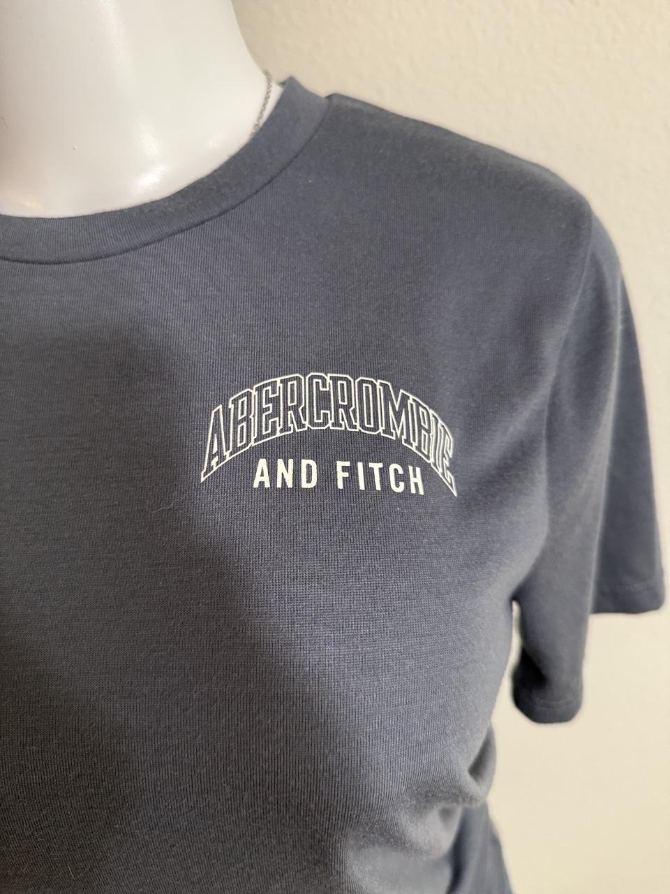 💙📚 Y2K Abercrombie Kids Graphic Tee 📚💙