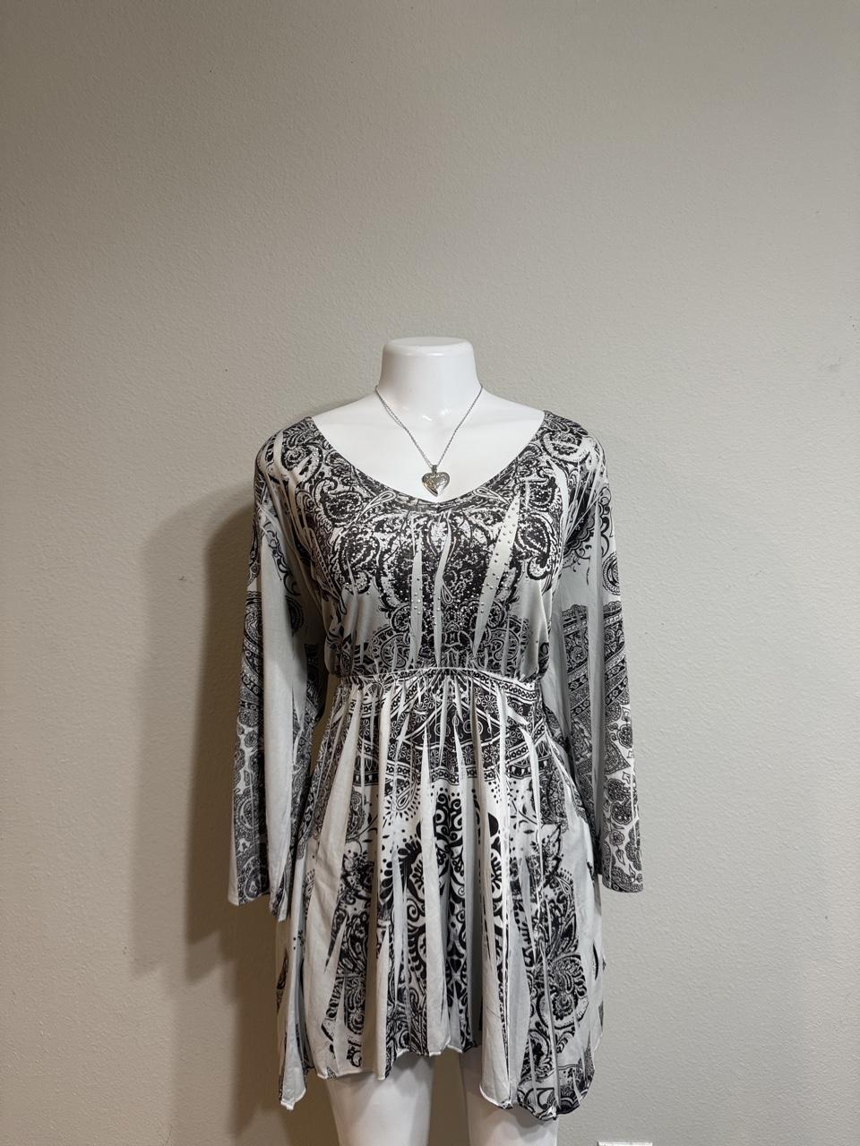 🤍 Cato Black & White Embellished Paisley Tunic Top 🤍