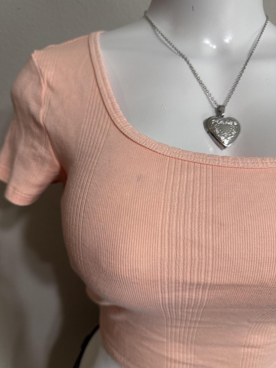 🩷 American Eagle Ribbed Crop Top 🩷