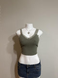 💚 American Eagle Lace Trim Ribbed Crop Cami 💚