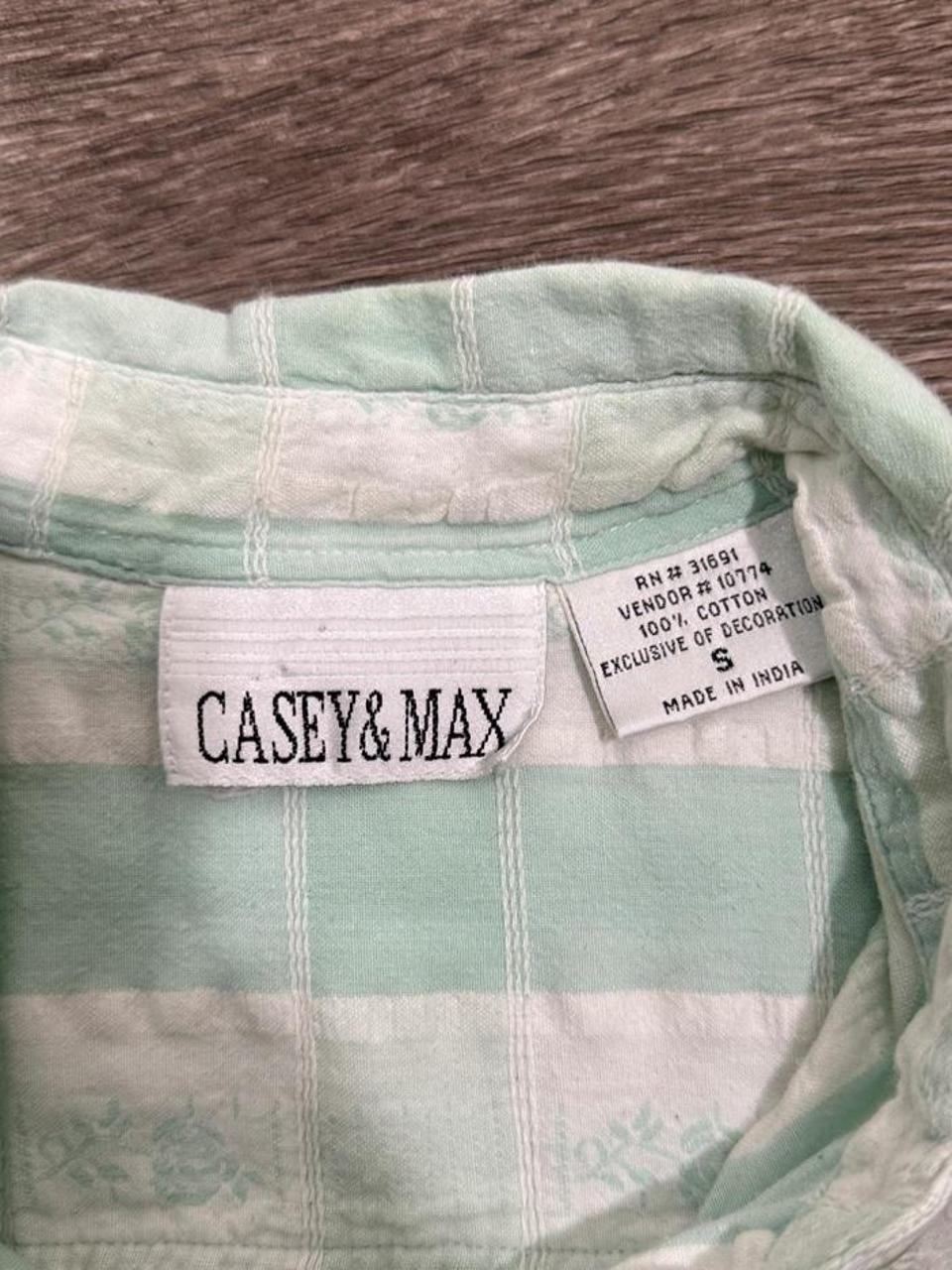 Casey & Max Mint Plaid Sleeveless Button-Up Blouse