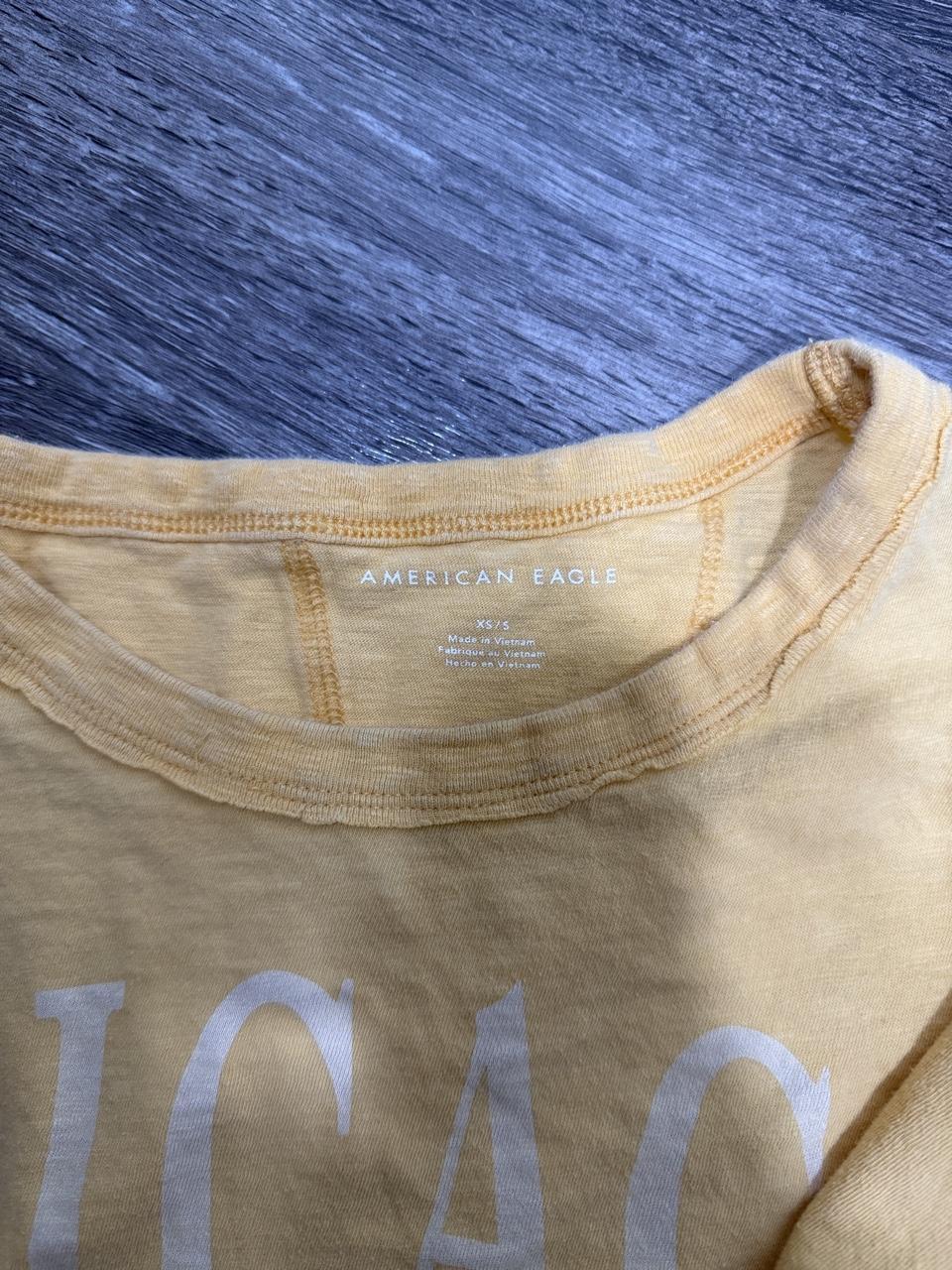 💛 American Eagle Chicago Illinois Graphic Tee 💛