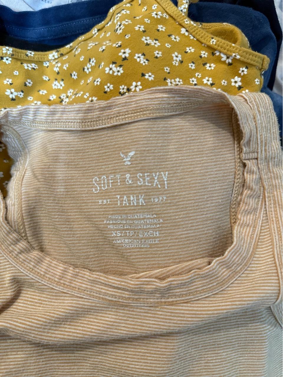🤍 American Eagle Soft & Sexy Ribbed Tank 🤍