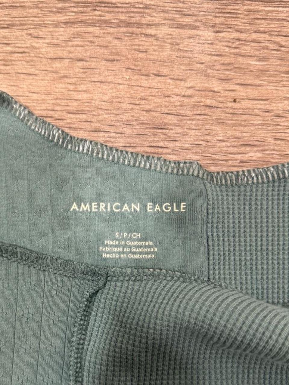 💚 American Eagle Green Cropped Tank Top 💚