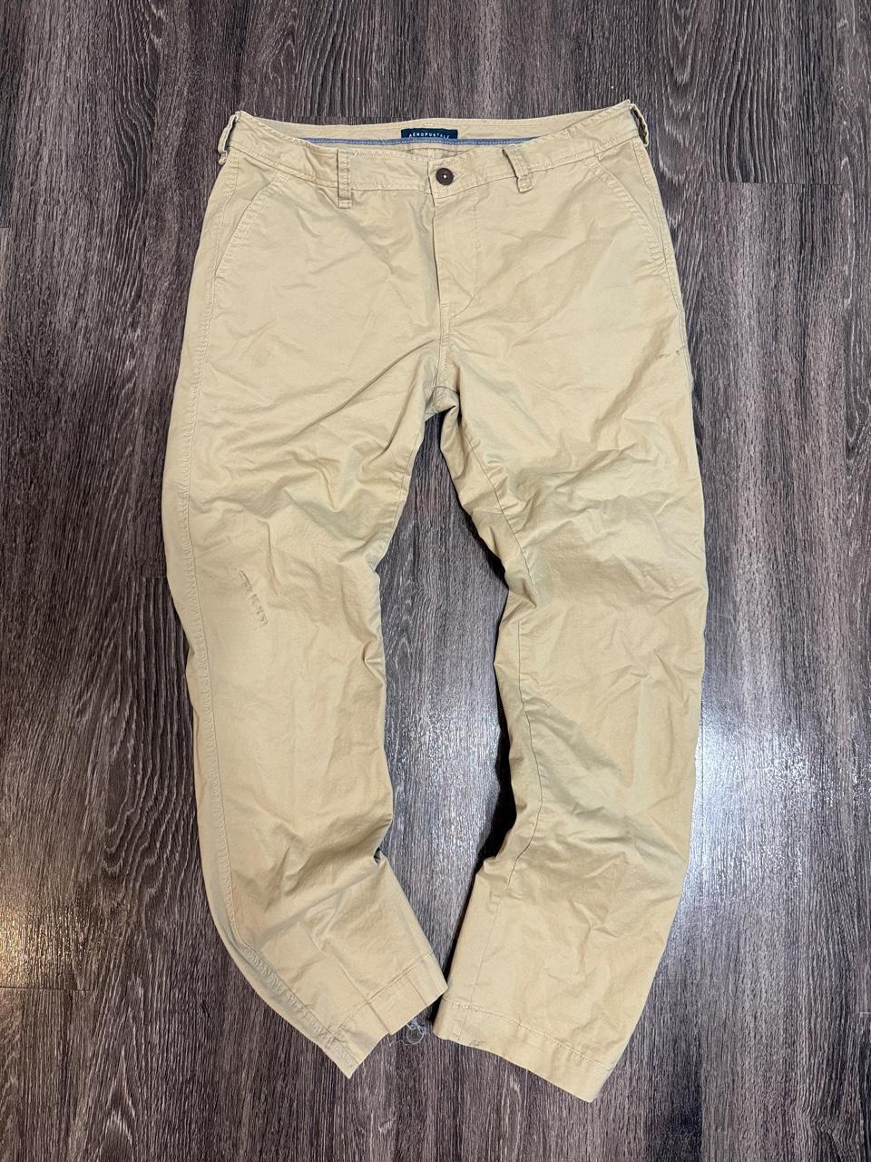 Aeropostale Men's Tan and Cream Trousers