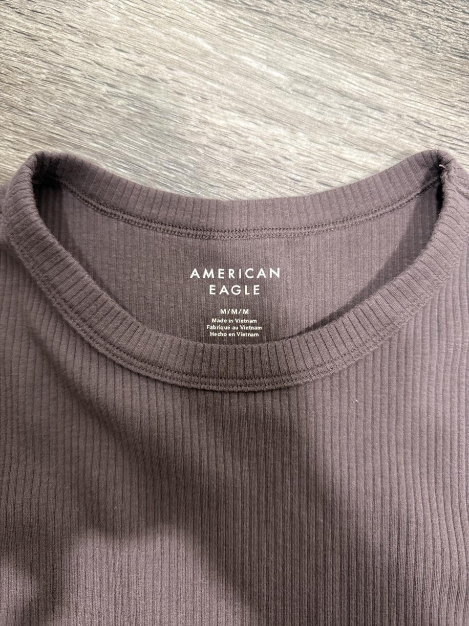 🤎 American Eagle Ribbed Baby Tee 🤎