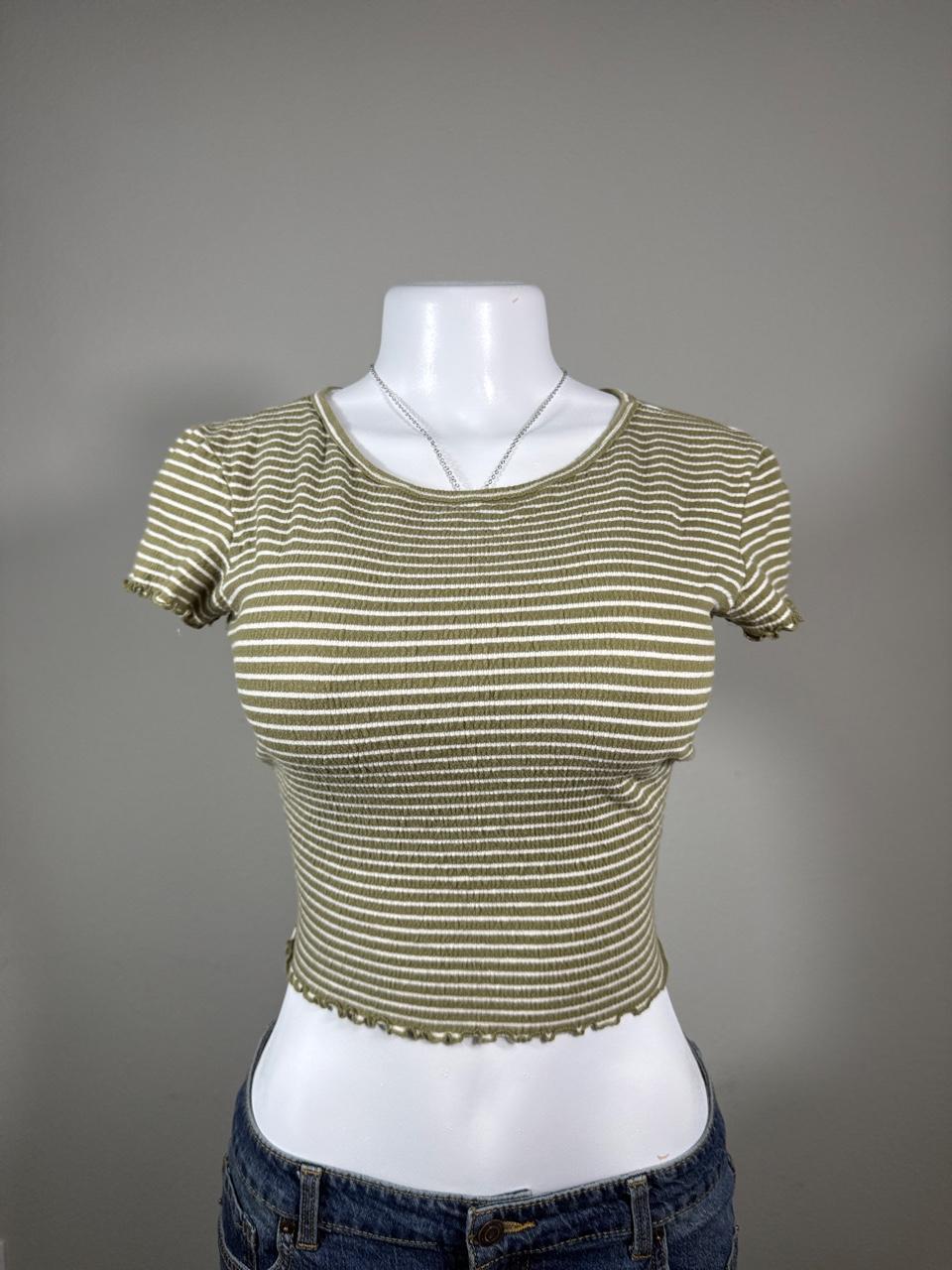 💚 Vintage American Eagle Olive Striped Baby Tee 💚