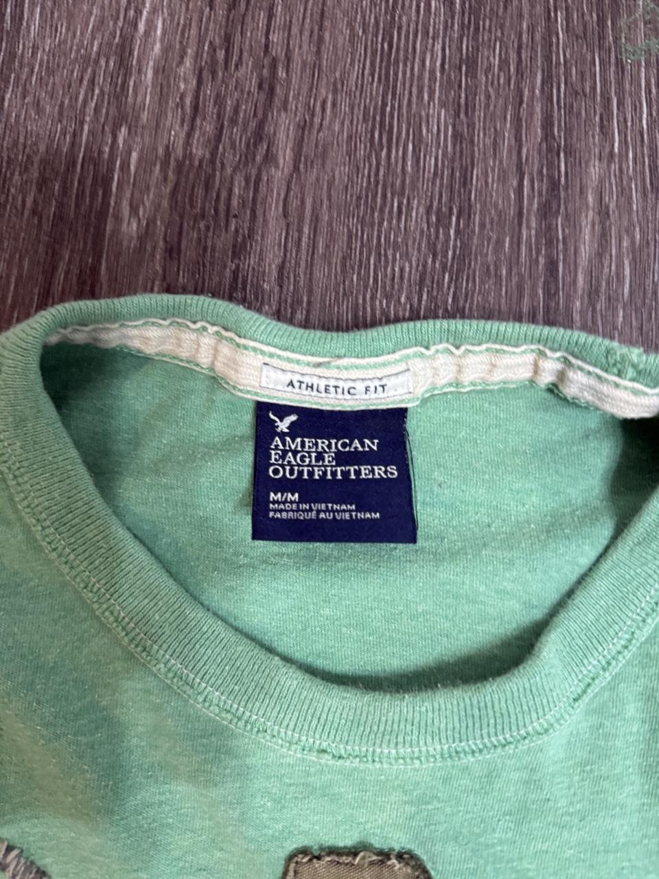 American Eagle Men's Green Tshirt