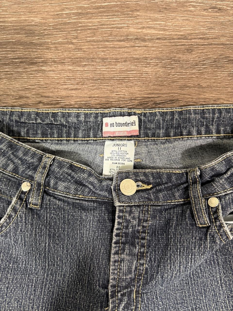 Vintage Y2K No Boundaries Straight Leg Jeans Womens Juniors 11 Medium Wash Denim