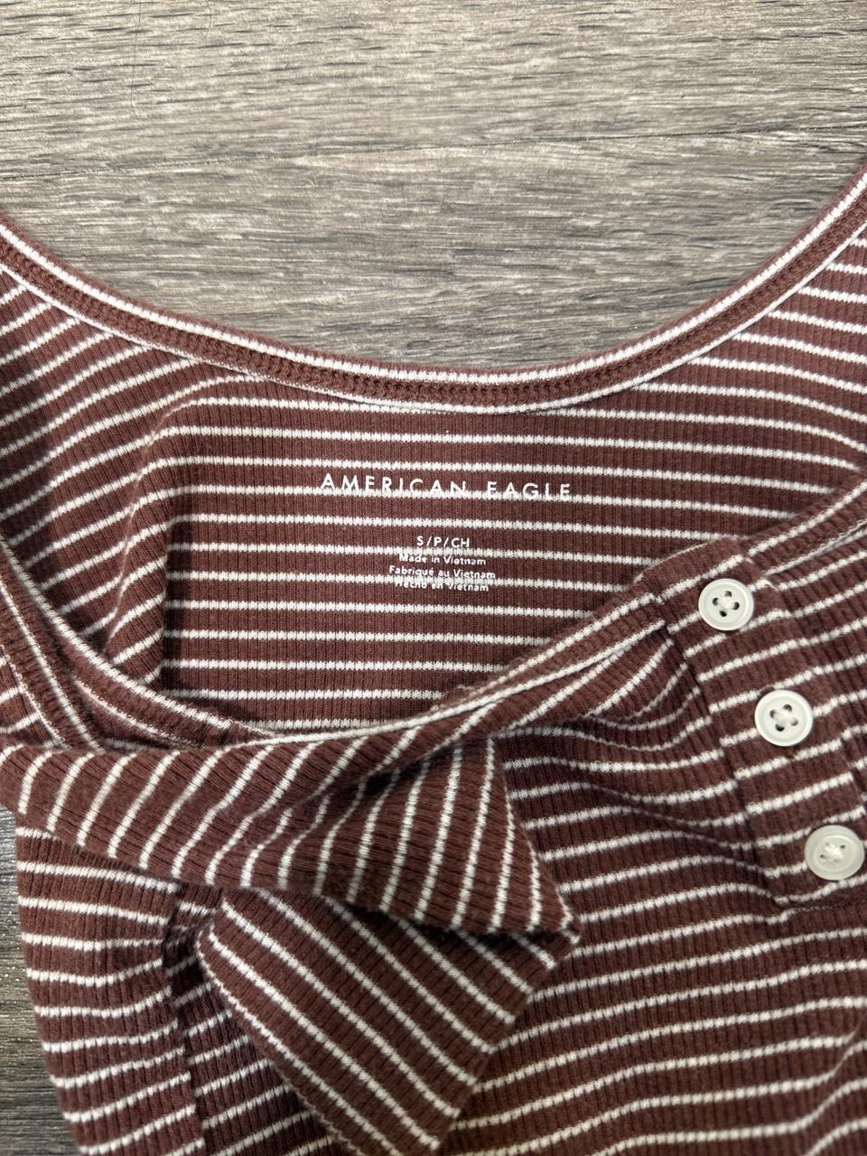 🤎 American Eagle Striped Ribbed Henley Crop Tank 🤎