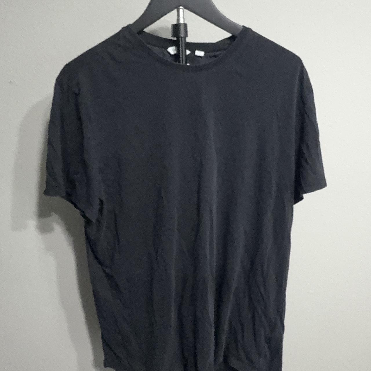 Calvin Klein Women's Black and Grey Tshirt