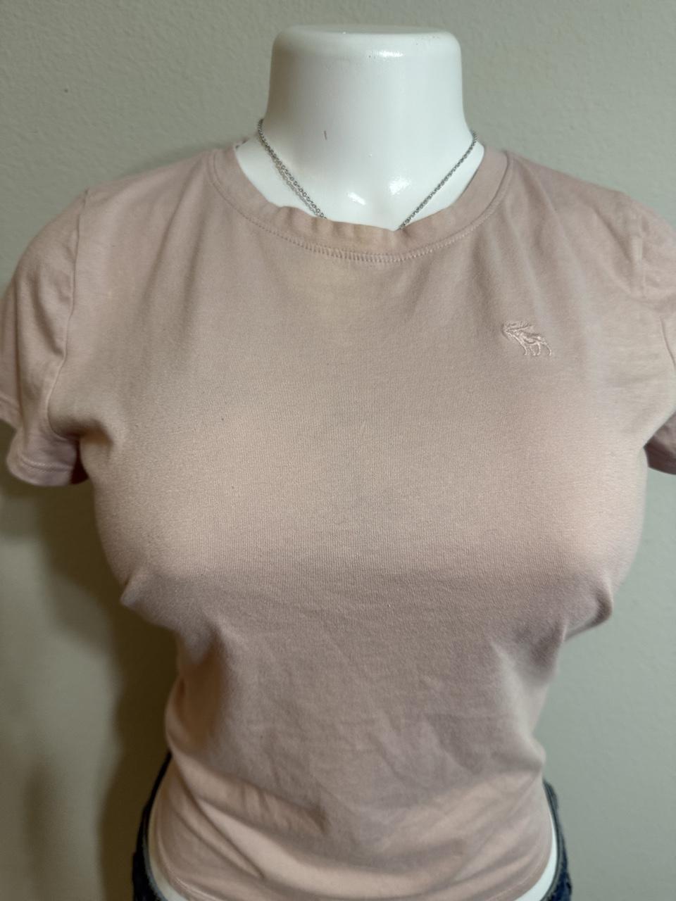 🩷 Abercrombie Kids Baby Tee 🩷