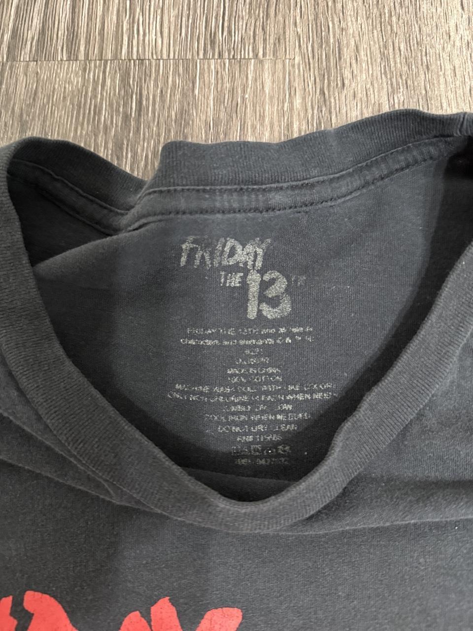 Men's Black and Grey Tshirt